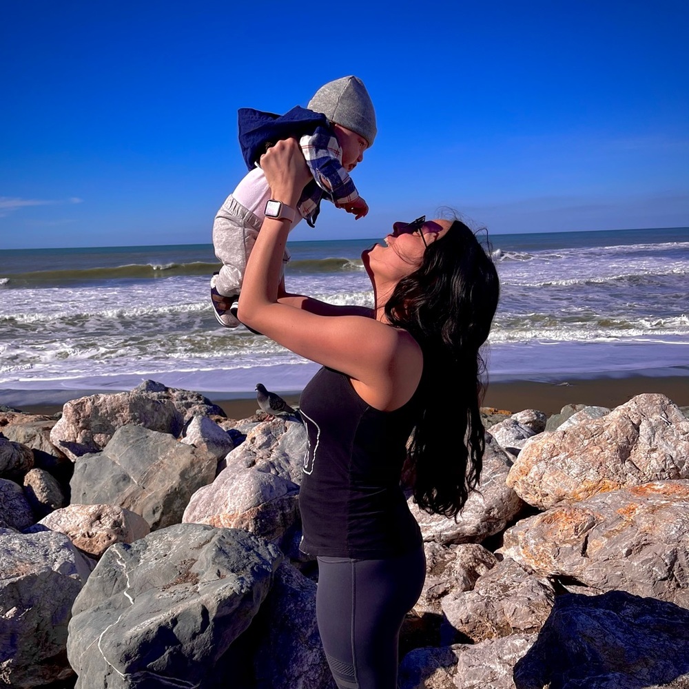 Meet your Posher, Alyson